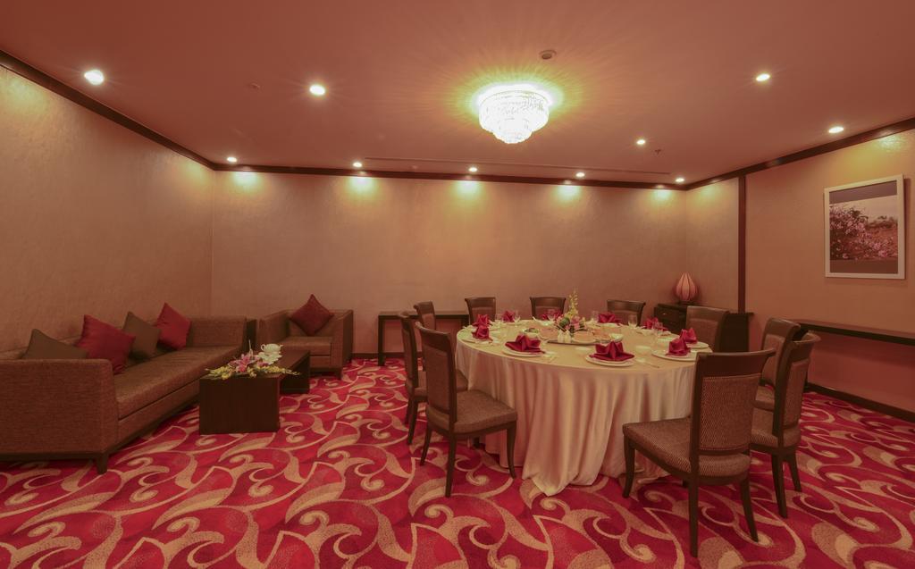 Aristo International Hotel Lào Cai Buitenkant foto