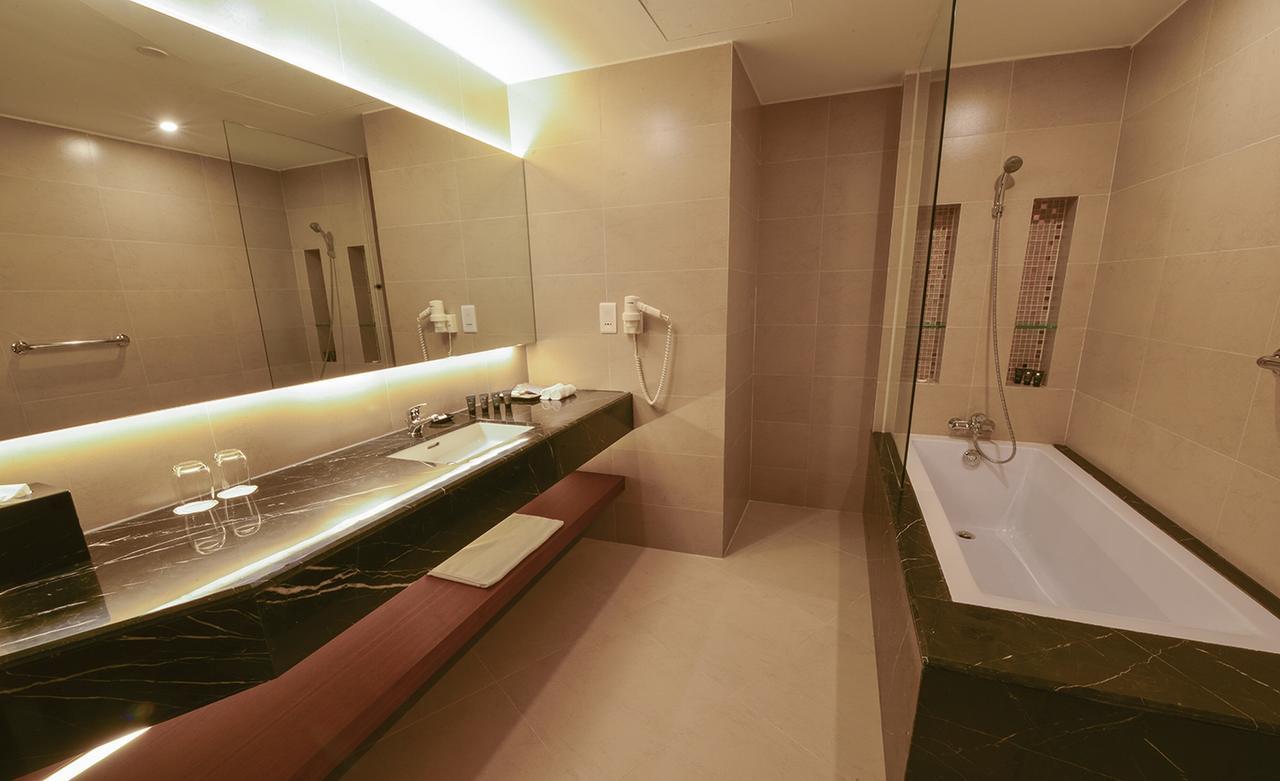 Aristo International Hotel Lào Cai Buitenkant foto