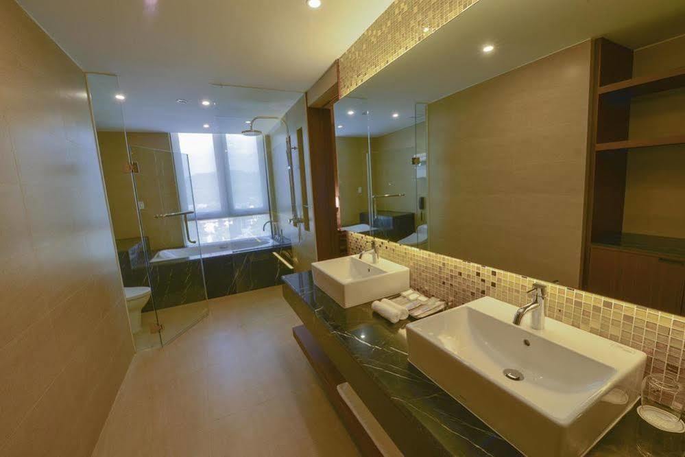 Aristo International Hotel Lào Cai Buitenkant foto
