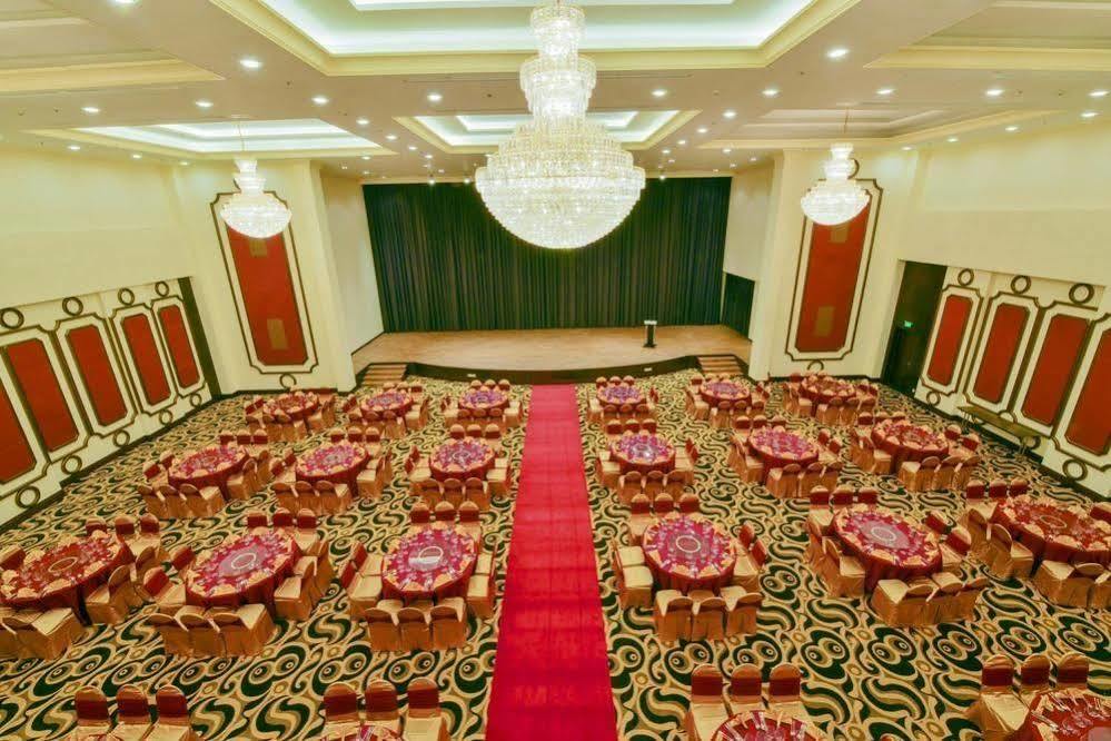 Aristo International Hotel Lào Cai Buitenkant foto